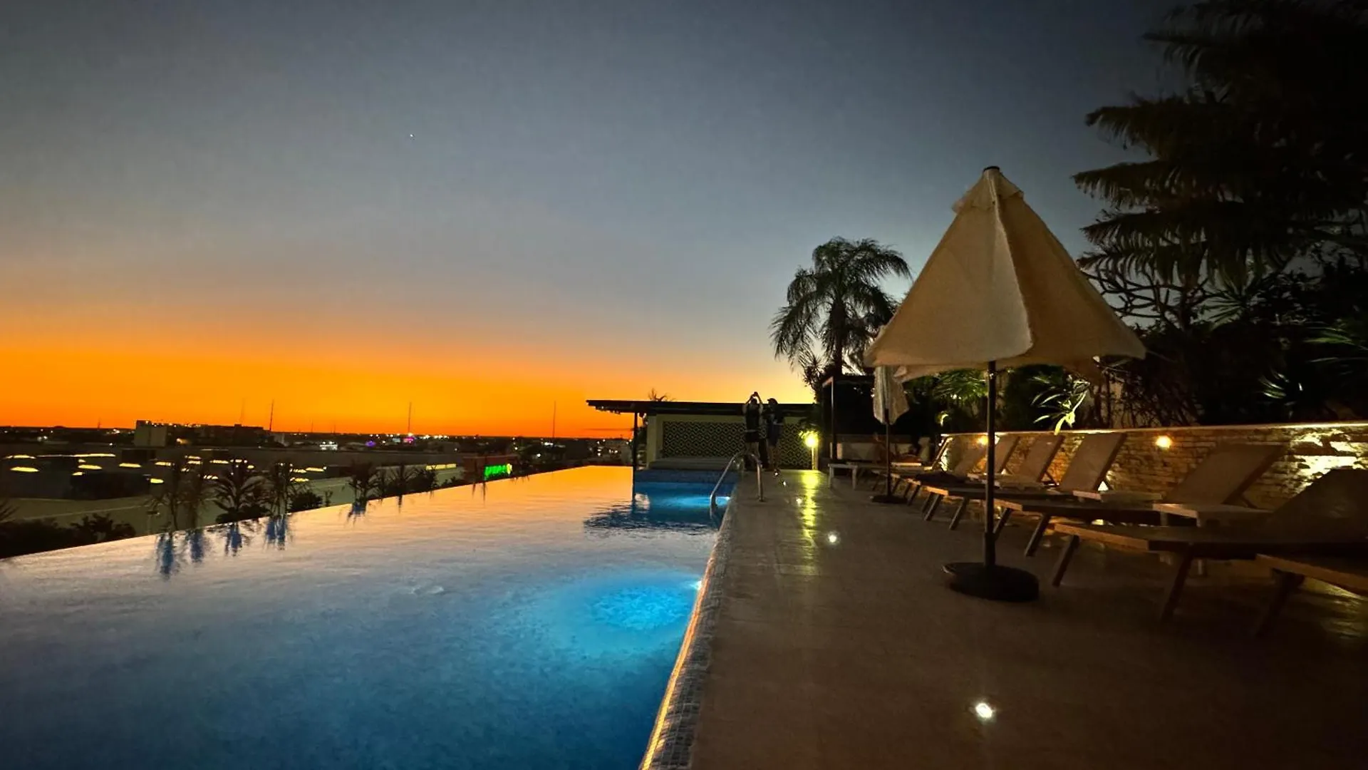 Apartment Lux Condo Center- Rooftop Sea View-Fast Wi-Fi Playa del Carmen