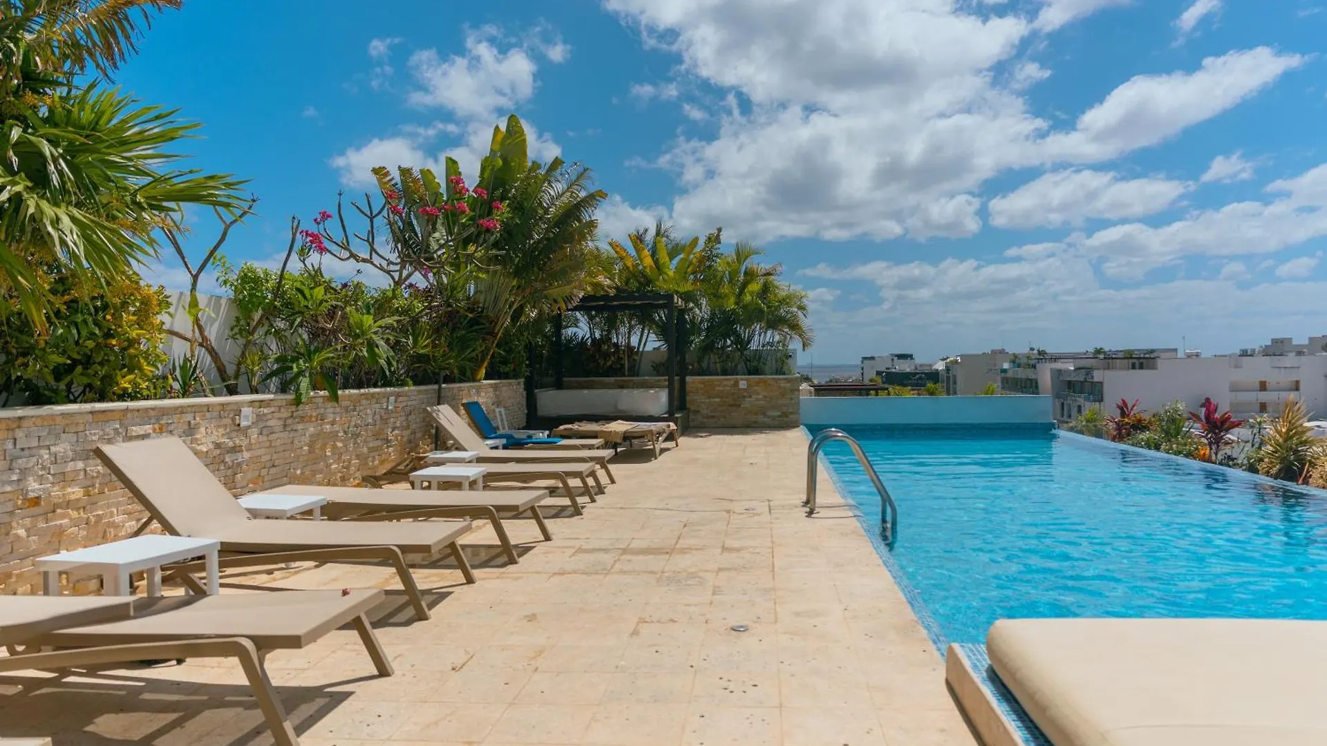 Apartment Lux Condo Center- Rooftop Sea View-Fast Wi-Fi Playa del Carmen